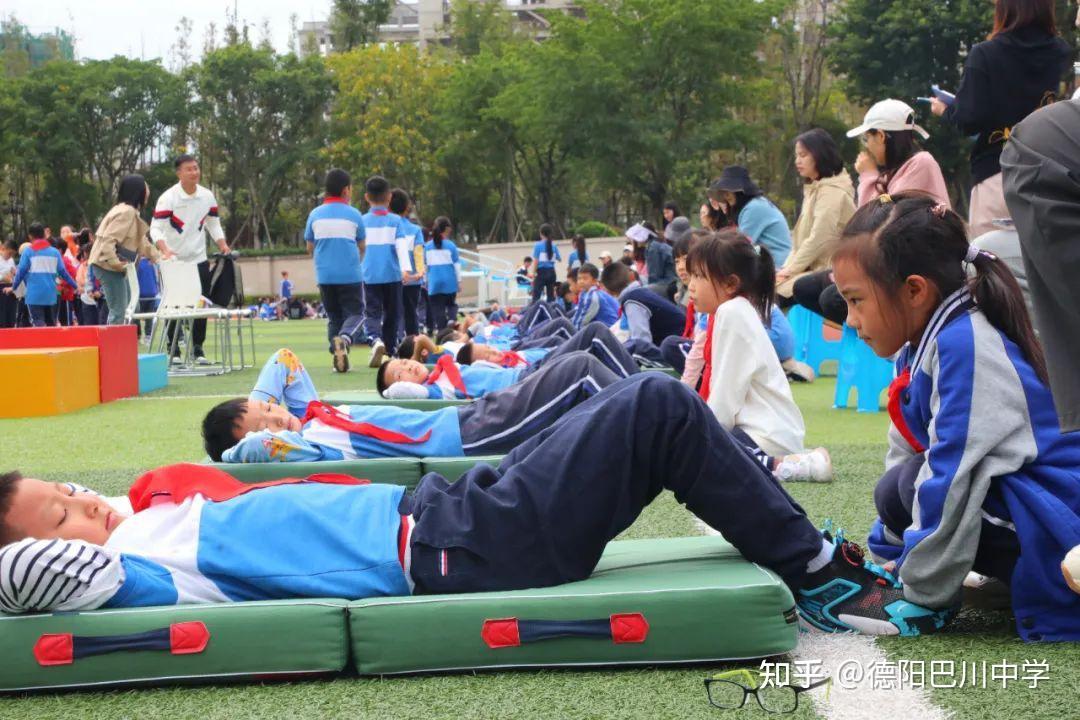 开云官网-体育精神凝结在比赛现场，感动人心