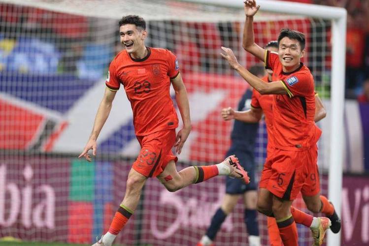 强劲攻势:球队力挽狂澜再获胜的简单介绍 强劲攻势:球队力挽狂澜再获胜的简单介绍