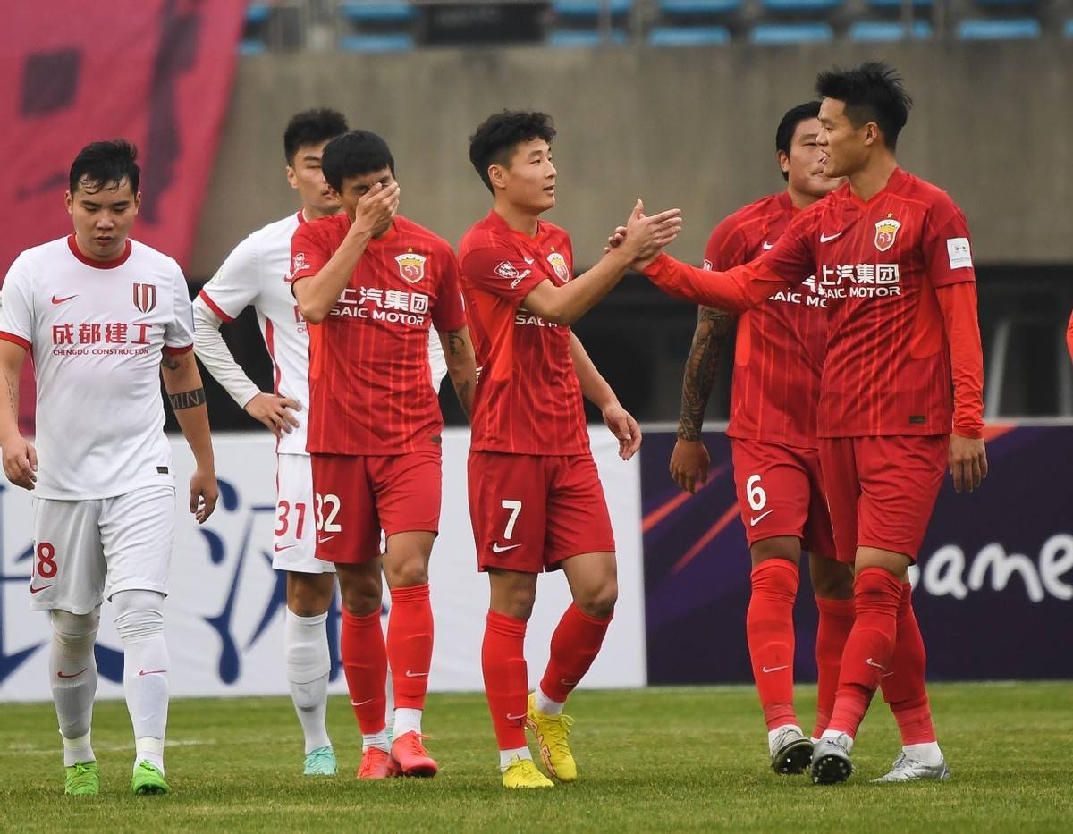 主场作战,球队发挥出色获胜 主场作战,球队发挥出色获胜