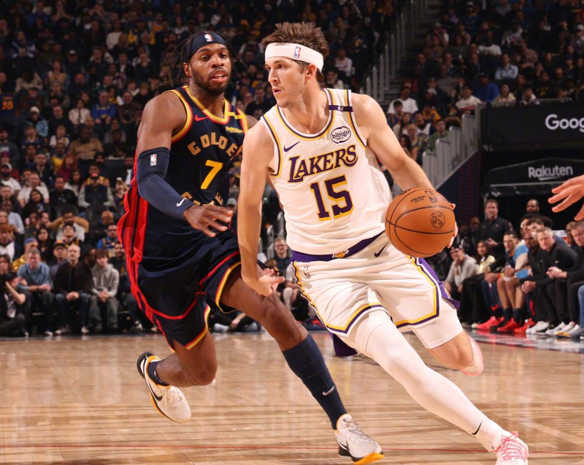 瓦伦西亚四连胜巴塞罗那,湖人决不示弱的简单介绍 瓦伦西亚四连胜巴塞罗那,湖人决不示弱的简单介绍