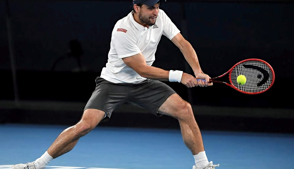 球队明星球员高光表现赢得满堂彩 球队明星球员高光表现赢得满堂彩