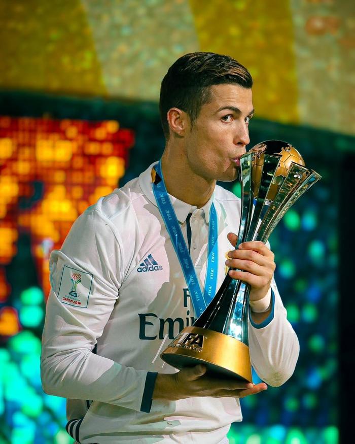 关于世界魅力,足球运动崭露头角的信息 关于世界魅力,足球运动崭露头角的信息