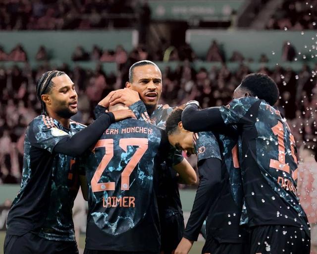 开云APP-尤文PK曼联，欧洲德比引爆