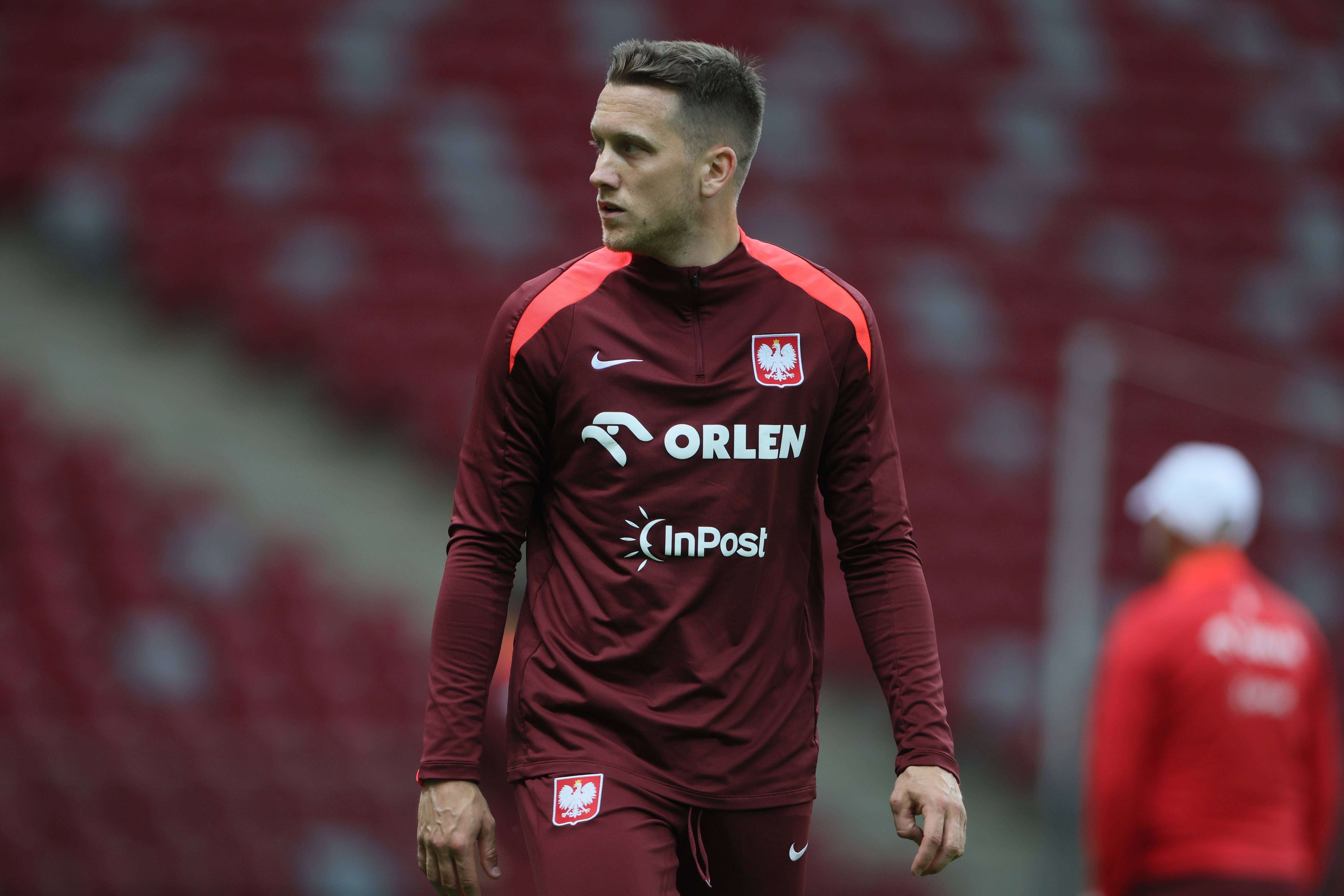 欧锦赛决赛热门球队备战,争夺最终荣誉 欧锦赛决赛热门球队备战,争夺最终荣誉