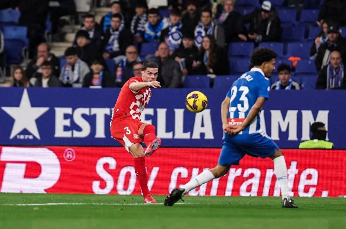 赫罗纳主场不敌对手,保级形势岌岌可危 赫罗纳主场不敌对手,保级形势岌岌可危