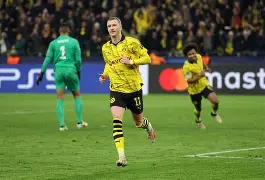 德甲联赛:拜仁慕尼黑主场惨遭曼联逆转,遗憾失利的简单介绍 德甲联赛:拜仁慕尼黑主场惨遭曼联逆转,遗憾失利的简单介绍