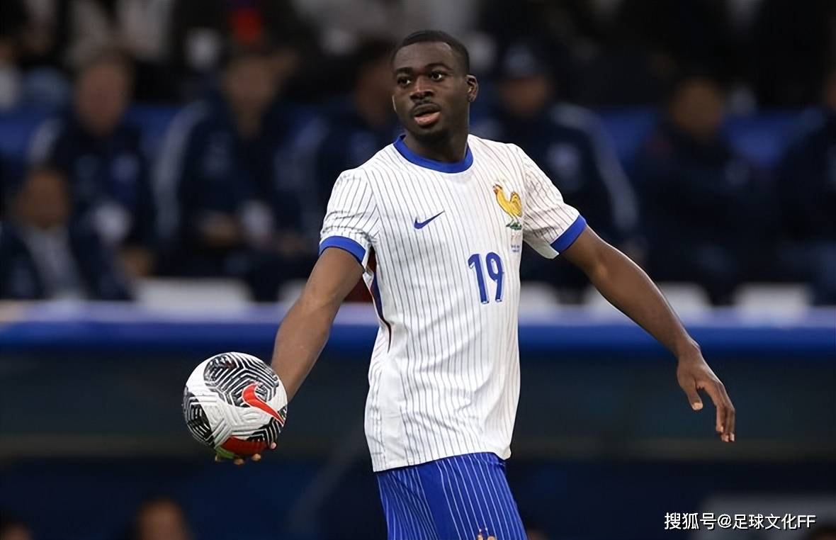 开云体育APP下载-阿森纳球员当选国家队队长，展现领袖风范