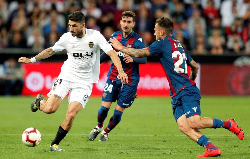 巴伦西亚客战小胜,手握胜利连夺三分 巴伦西亚客战小胜,手握胜利连夺三分