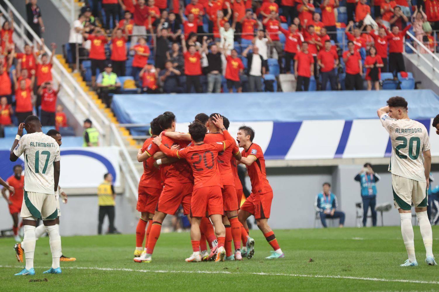 开云平台-黑龙江队球员技术精湛，力拼所有比赛争胜的简单介绍