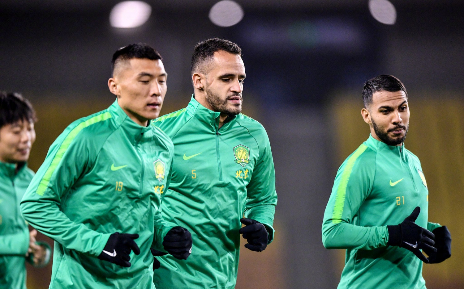 开云体育入口-关于武汉卓尔客场失利，战绩出现波动的信息