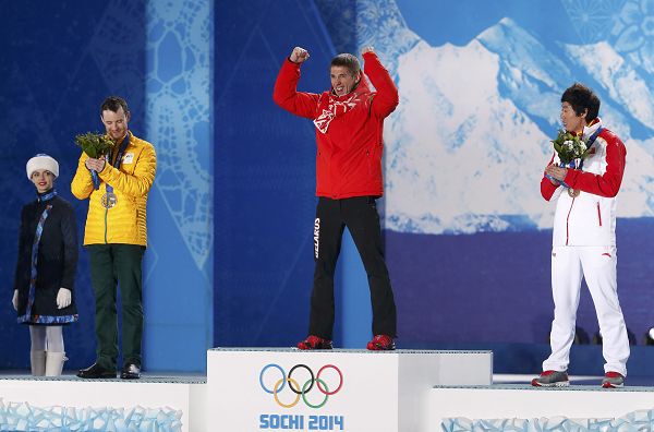 开云体育平台APP-西班牙击剑选手实现突破，登顶颁奖台