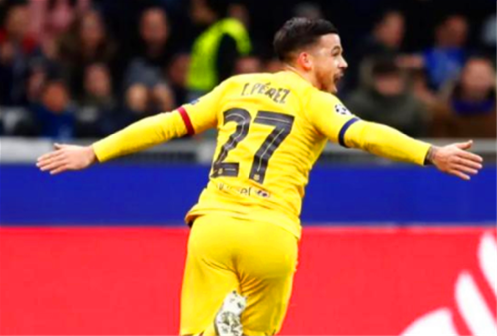 亚特兰大客场战平,暂时止住三连败的颓势 亚特兰大客场战平,暂时止住三连败的颓势