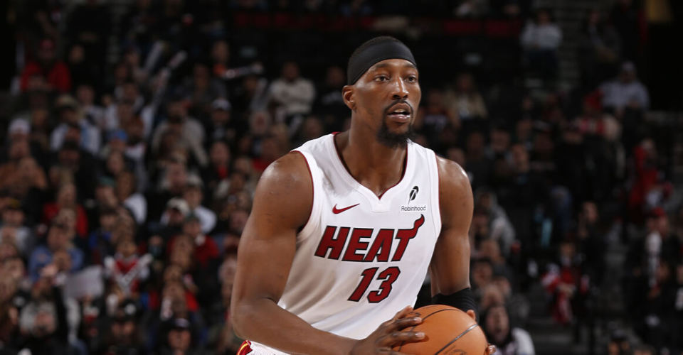 阿德巴约以完美表现助球队领先 阿德巴约以完美表现助球队领先