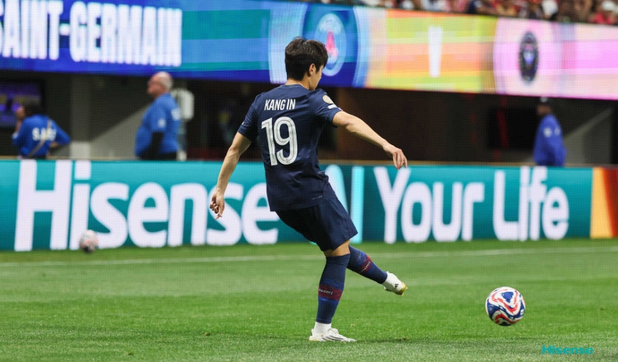 巴黎大胜拜仁,迈向欧冠巅峰 巴黎大胜拜仁,迈向欧冠巅峰