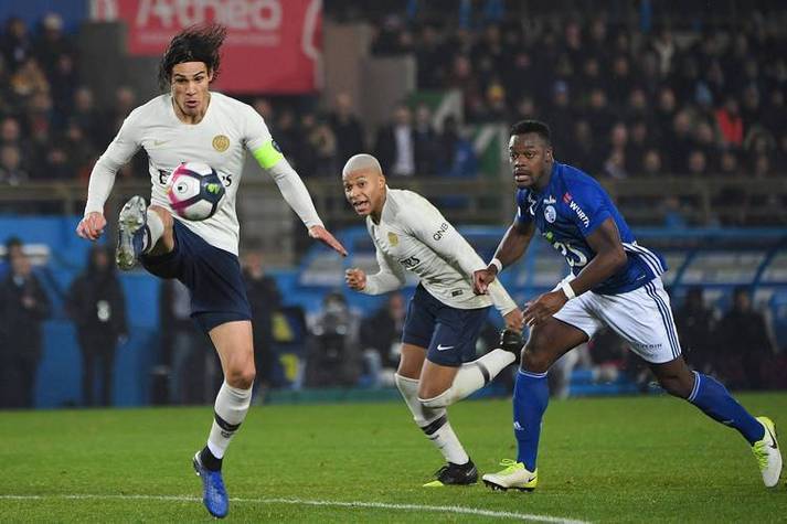 开云体育平台APP-关于斯特拉斯堡客场惨败，陷入低谷的信息