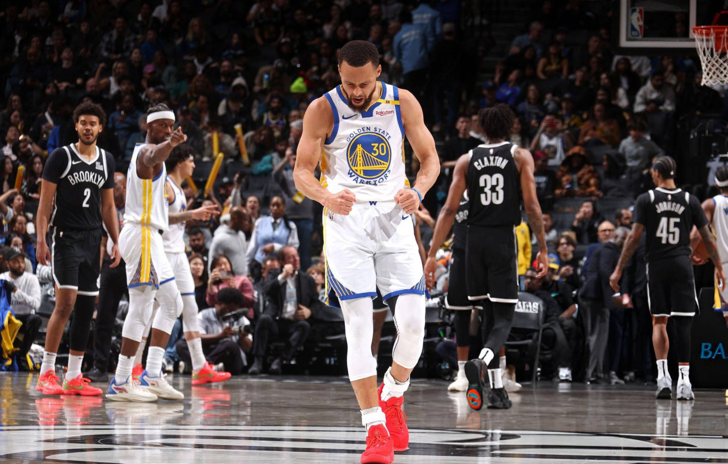 篮网客场胜勇士，实现连胜势头