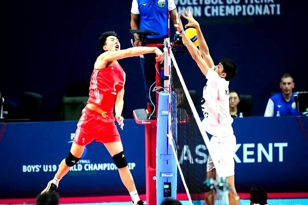 关于巴基斯坦排球选手倾尽全力实现突破的信息 关于巴基斯坦排球选手倾尽全力实现突破的信息