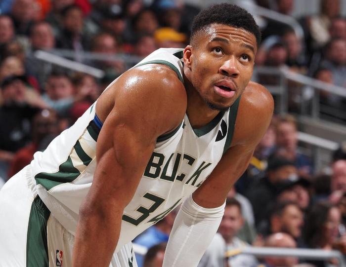 雄鹿获得重要胜利，字母哥发威狂砍40+，领衔全队火力的简单介绍