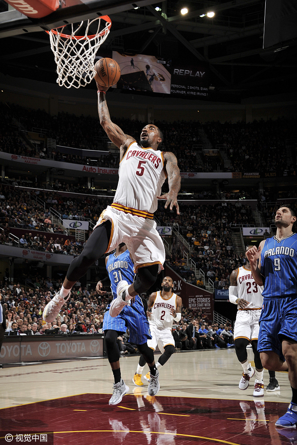 小牛逆转魔术,继续保持胜势 小牛逆转魔术,继续保持胜势